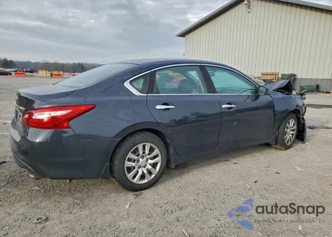2016 Nissan Altima 2.5 из США, поврежденный, VIN 1N4AL3AP3GC130152